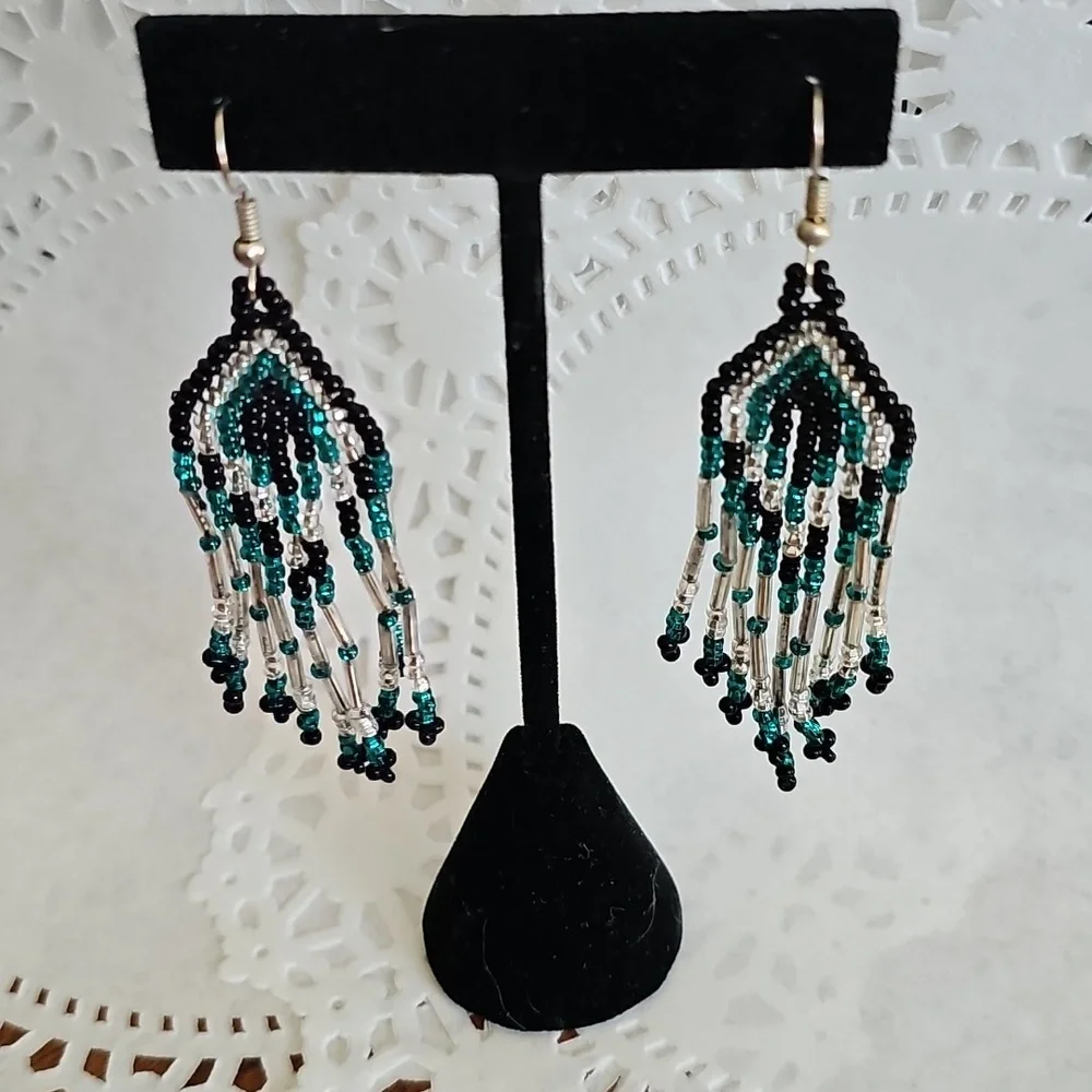 Philadelphia Eagle Fans Elegant Beaded Dangle Earrings - Black and Teal